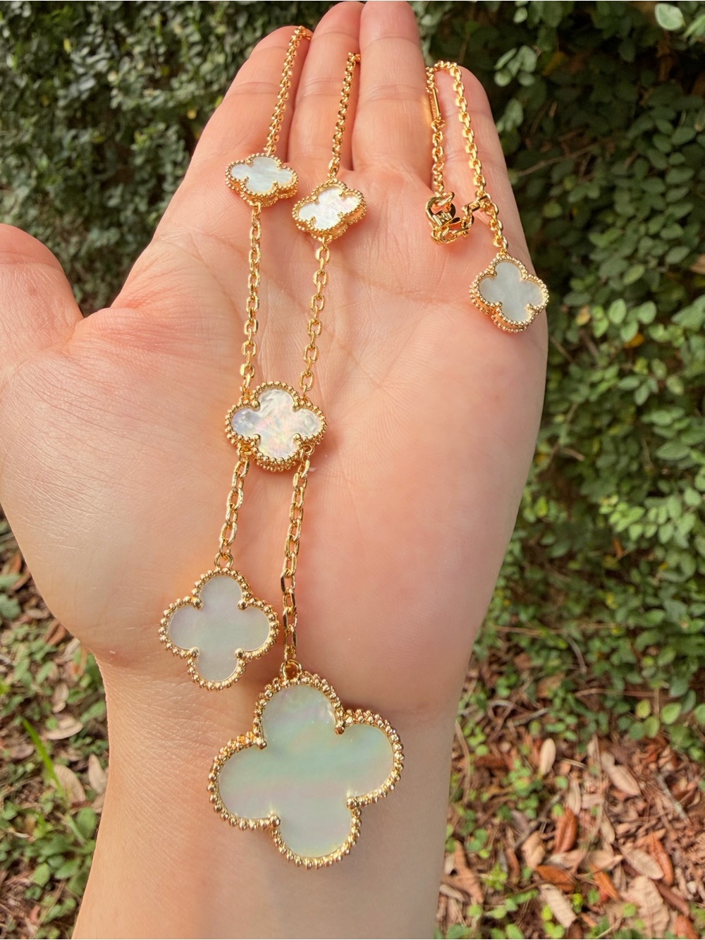 Alhambra inspired Luxury Gold Clover Mother-of-Pearl Station Necklace - White - Picture 3 of 10